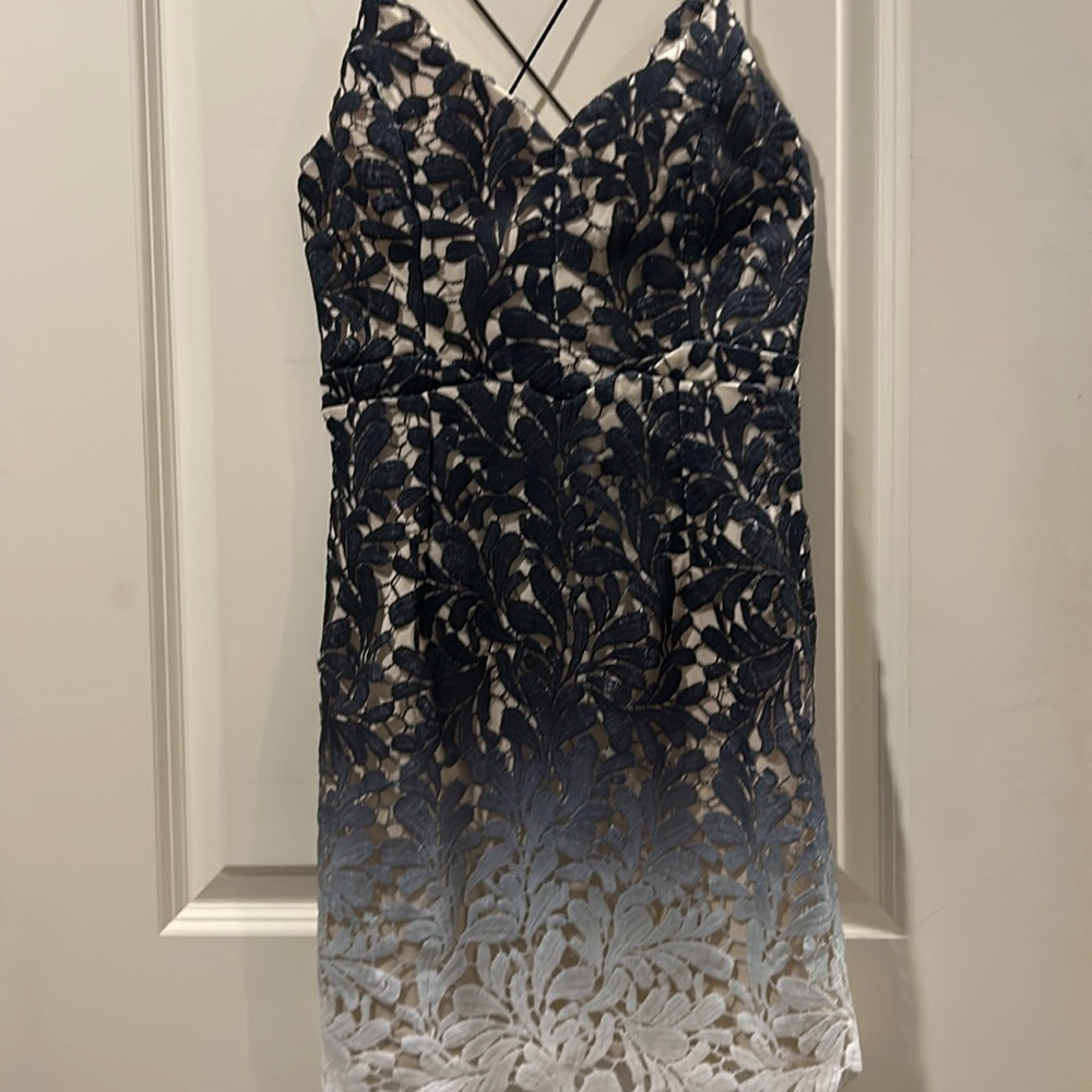NWT MDS Collection Ombre crochet lace mini dress w/elastic spaghetti strap Small